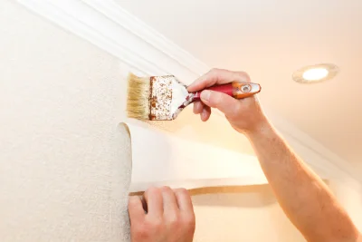 Pose de papier peint à Lalonquette — revêtements muraux et toiles de verre